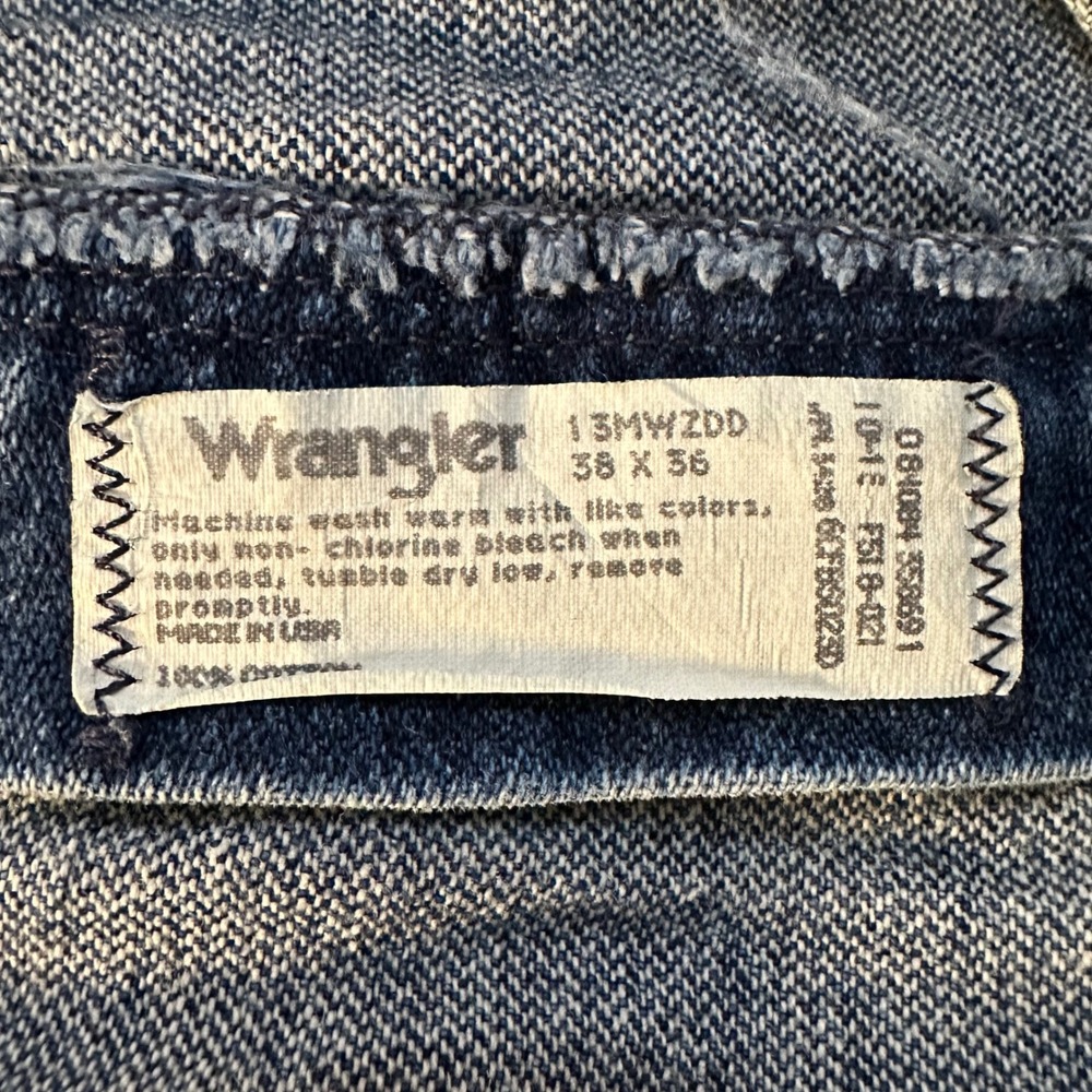 Vintage Wrangler 13MWZ Jeans Mens 38x36 Cowboy Cut USA Made Medium Wash Denim - Picture 4 of 11